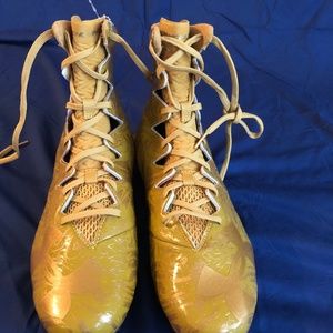 Under Armour Gold Lux Football Cleats Size 10.5